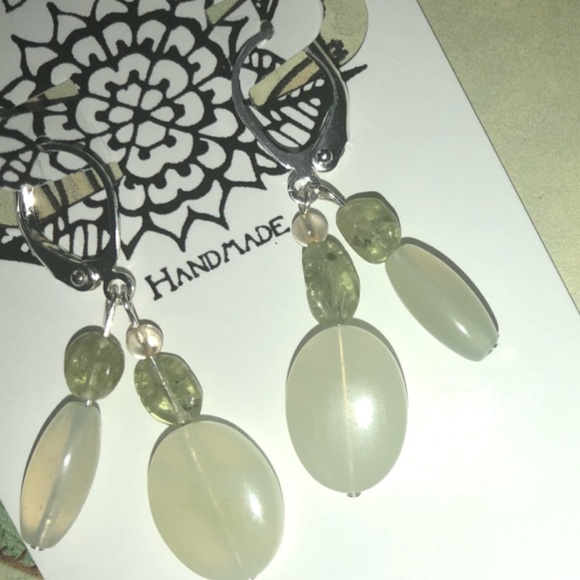 Easy Being Green Earrings - Picture 5 of 7